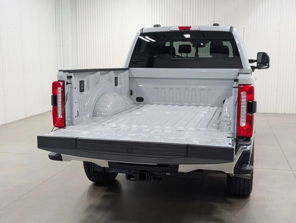 New 2026 Avalanche Ford F-250® Lariat® image 27