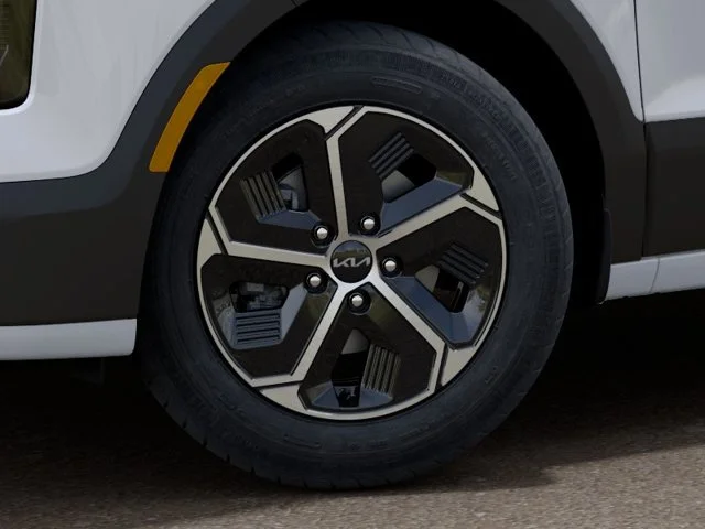 New 2027 White Kia LX image 9
