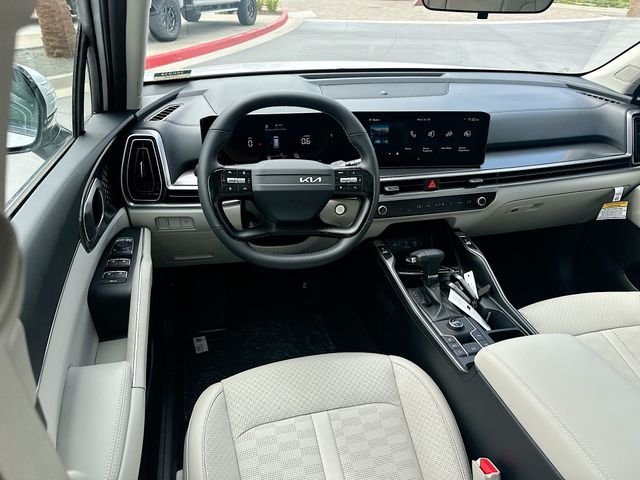 New 2026 Glacial White Pearl Kia S image 24