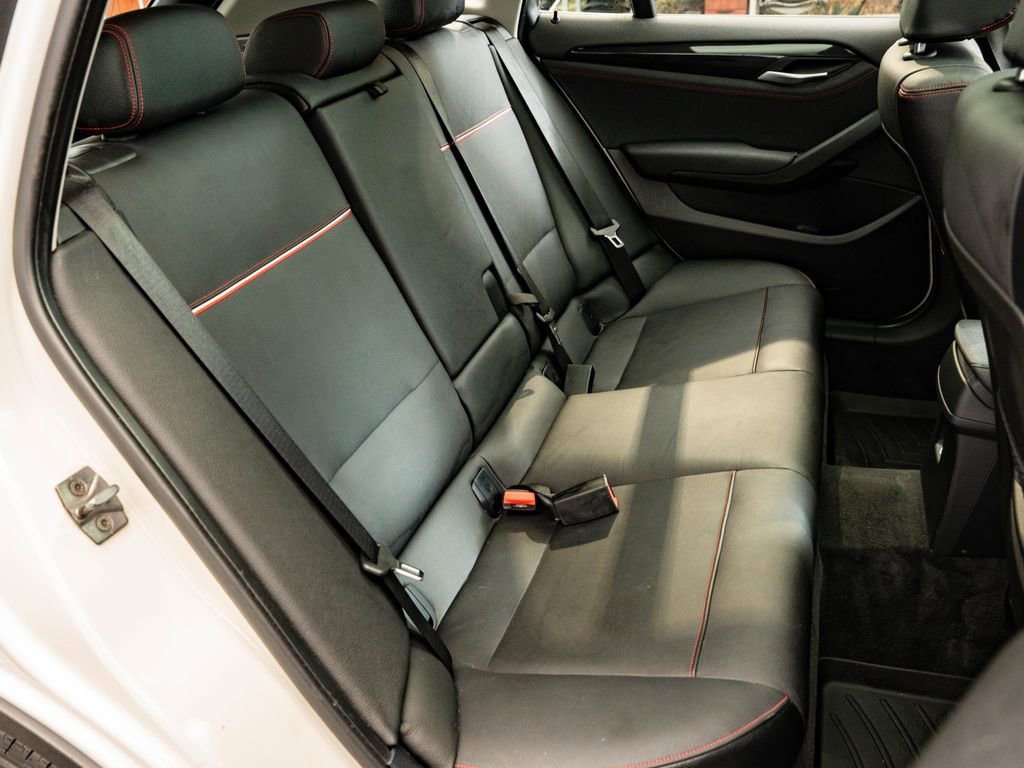 Used 2014 Alpine White BMW xDrive28i image 45