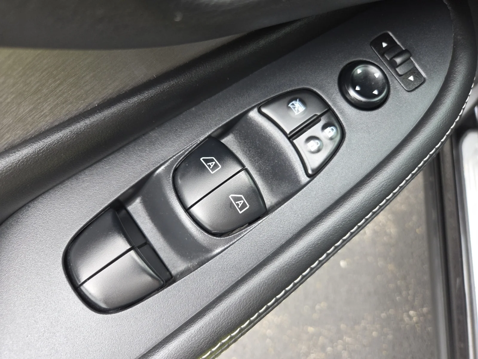 2024 Nissan Murano SV - Photo 26