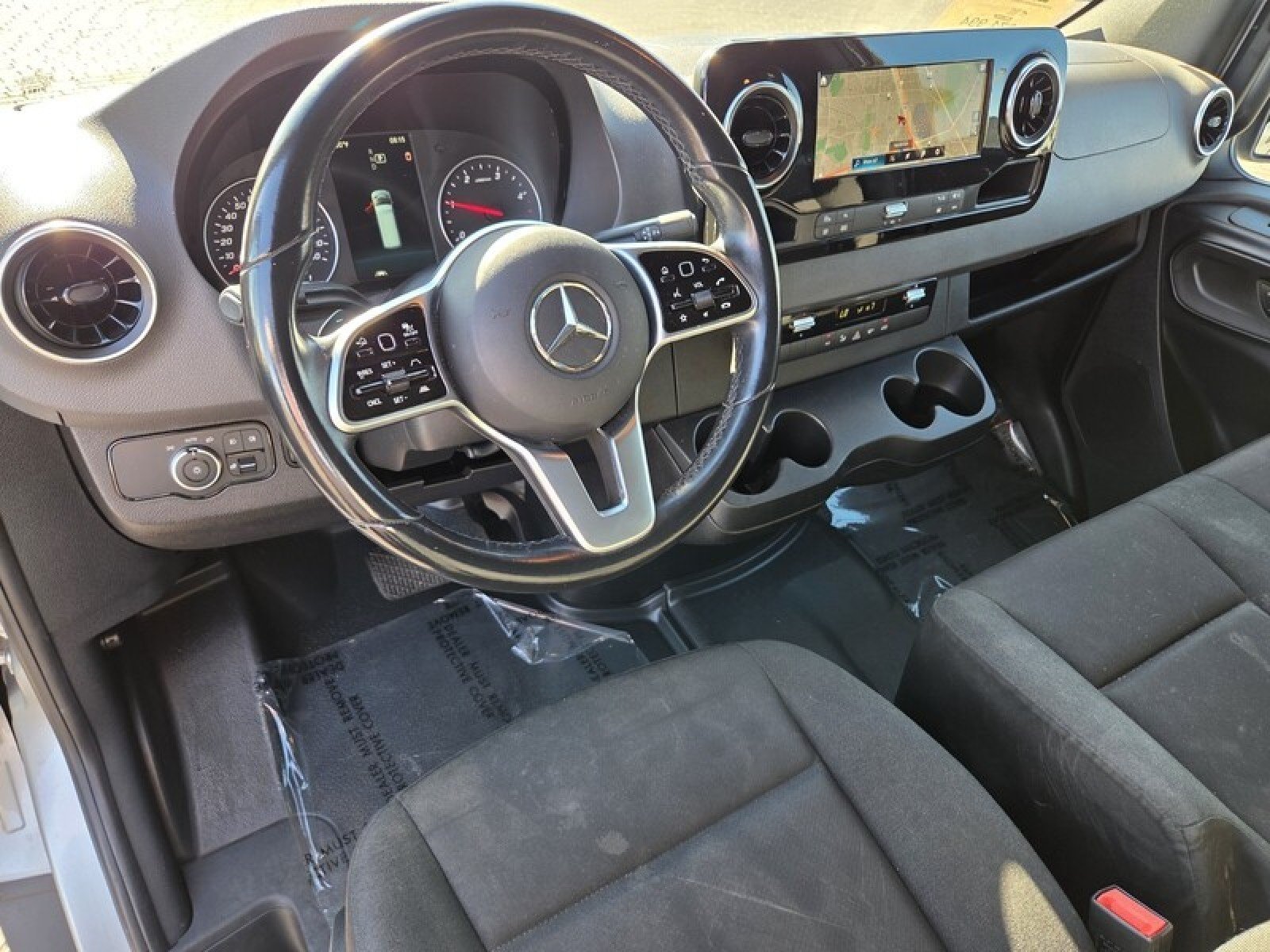 Used 2024 Iridium Silver Mercedes-Benz M4CAEH image 14