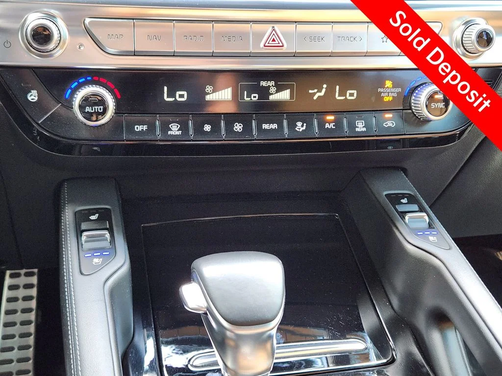 Certified Used 2022 Green Kia SX image 26