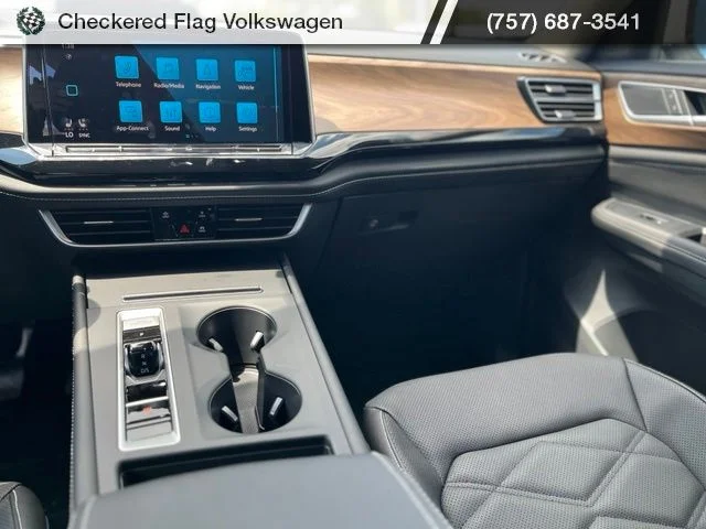 New 2026 White Volkswagen 2.0T SE image 33