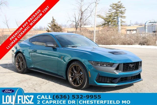 2026 Ford Mustang Dark Horse's photo