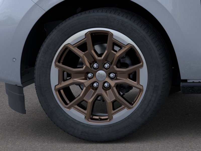 New 2025 Glacier Gray Metallic Tricoat Ford King Ranch image 19