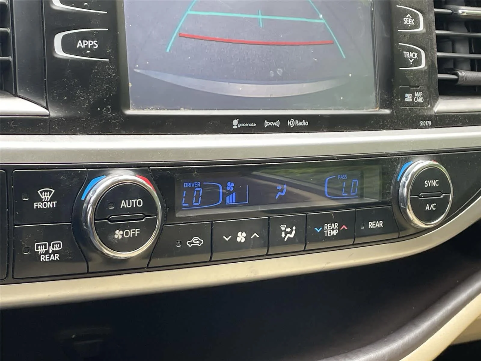 2018 Toyota Highlander XLE - Photo 16