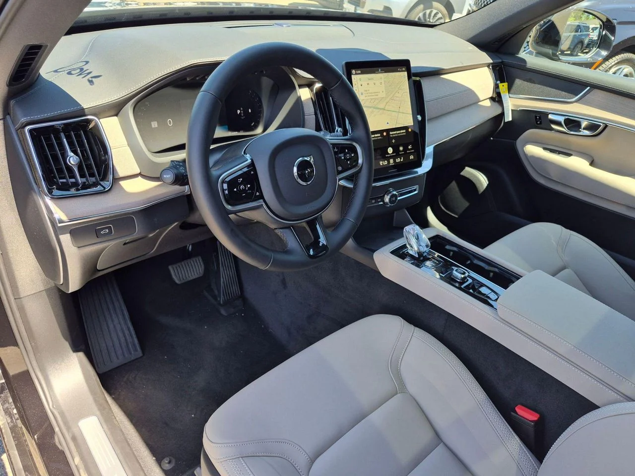 New 2026 Onyx Black Volvo Core image 7