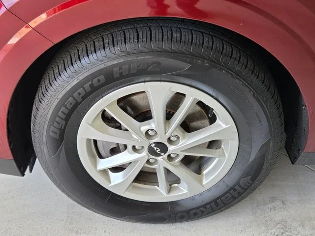 Used 2024 Red Kia LX image 22