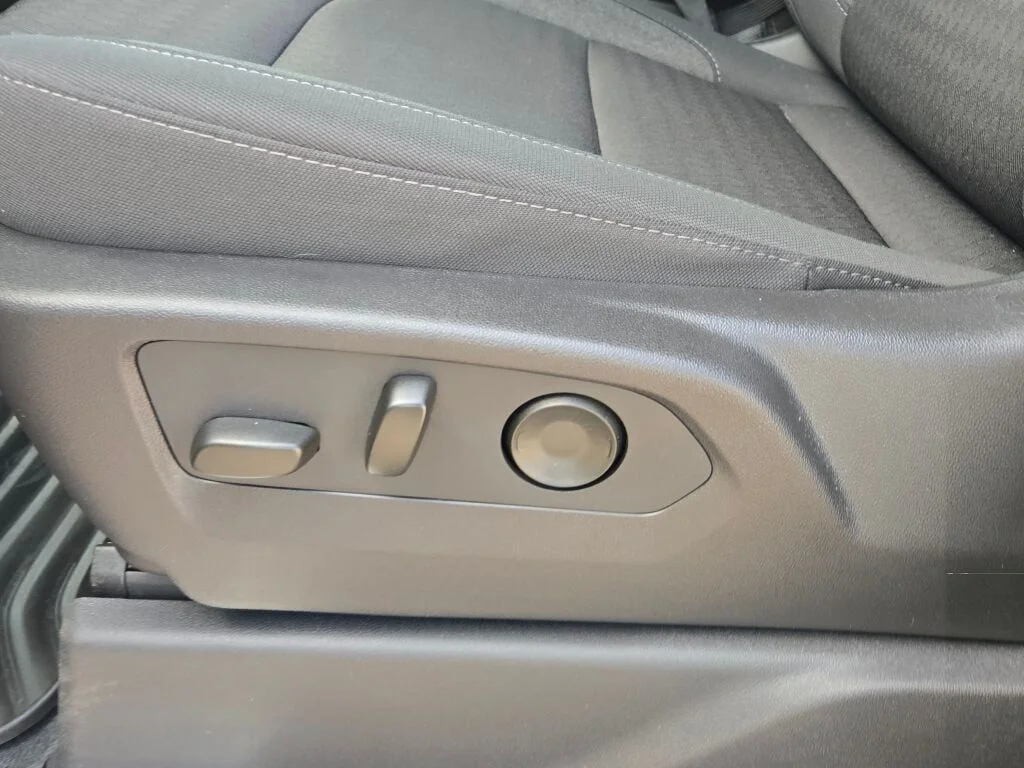 Used 2024 Black GMC Elevation image 18