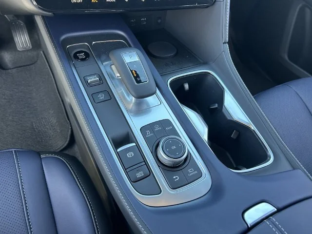 New 2027 RADIANT WHITE INFINITI Sport AWD image 27