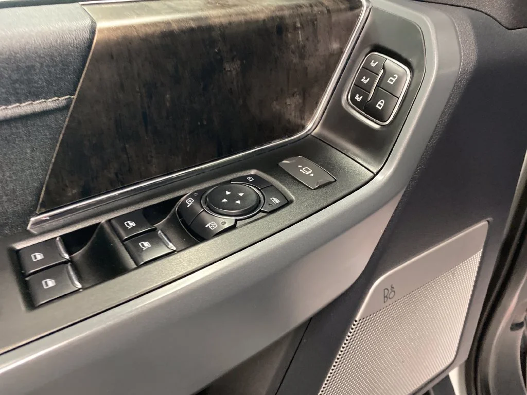 Used 2023 White Ford Lariat image 14