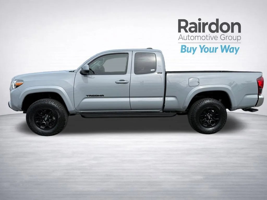 Used 2021 Cement Toyota SR image 4