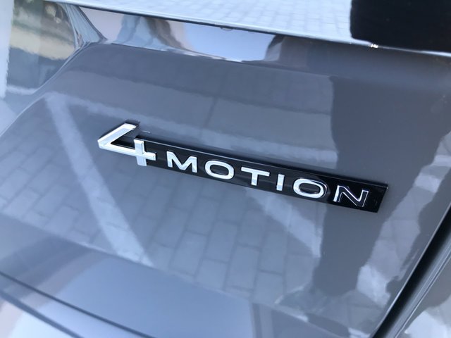 New 2026 Pure Gray Volkswagen 2.0T SEL image 10