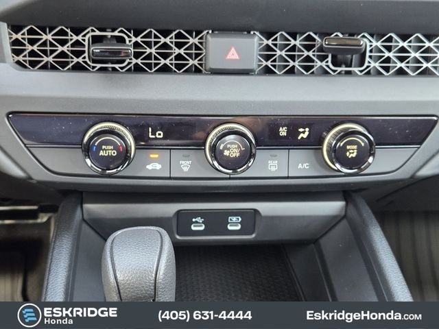 2025 Honda Accord LX - Photo 15