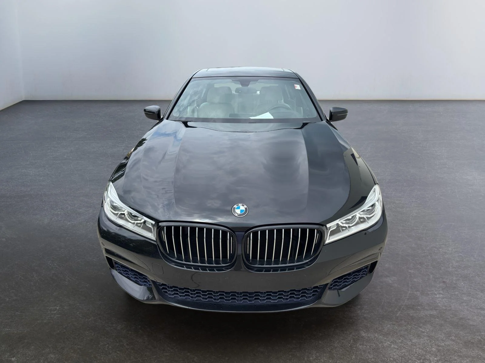 Used 2017 Black Sapphire Metallic BMW 750i xDrive image 10