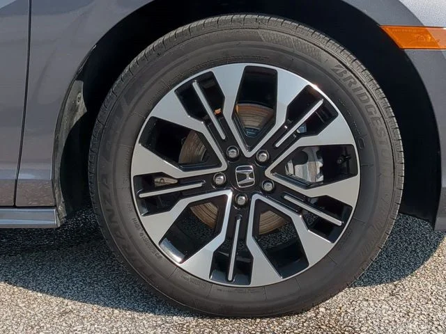 Certified Used 2026 Gray Honda Elite image 11