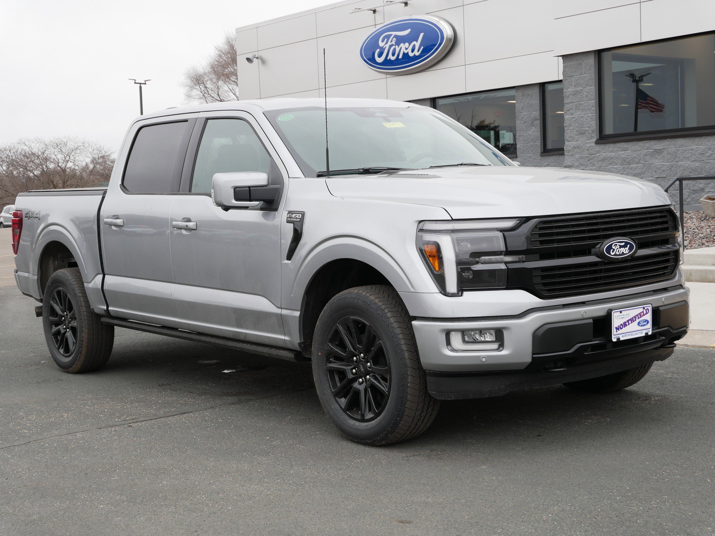 View vehicle photo 2