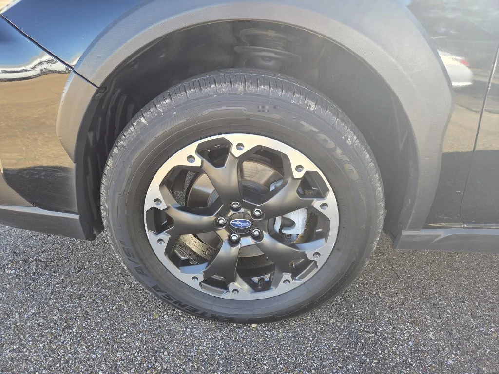 Used 2021 Black Subaru Base image 13