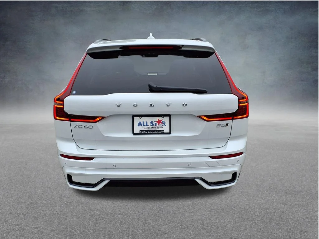 New 2026 Crystal White Volvo Ultra image 7