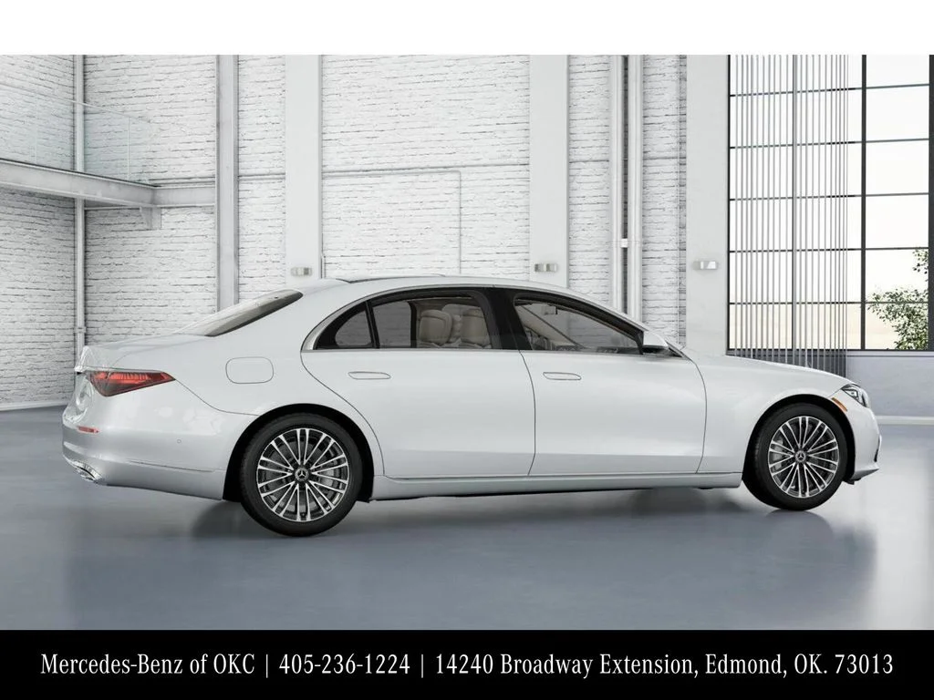 New 2026 White Mercedes-Benz S 580 image 18