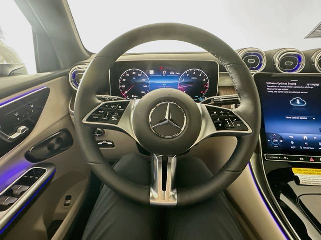 New 2027 Polar White Mercedes-Benz GLC 300 image 42