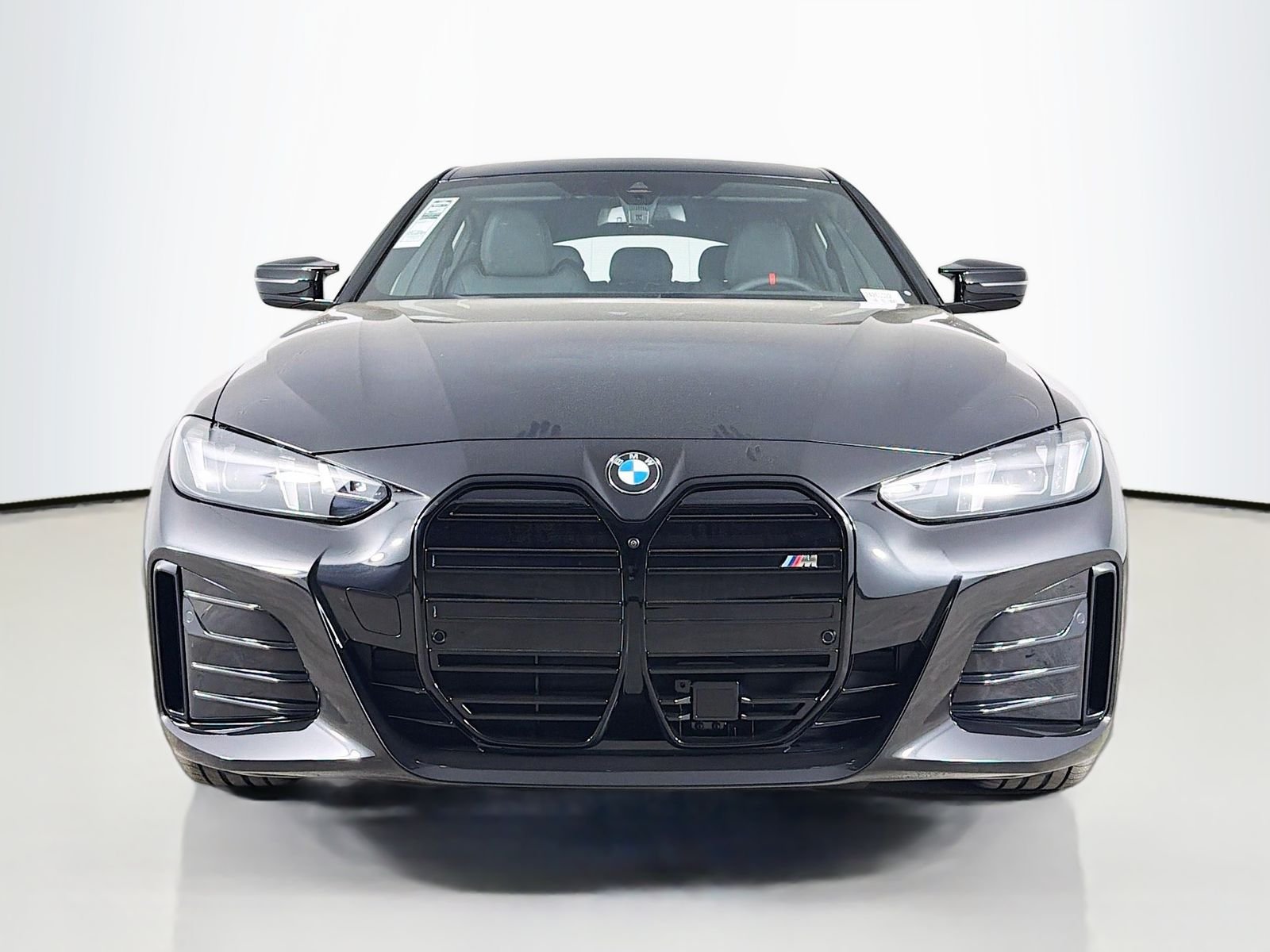 New 2026 Black Sapphire Metallic BMW M60 image 2