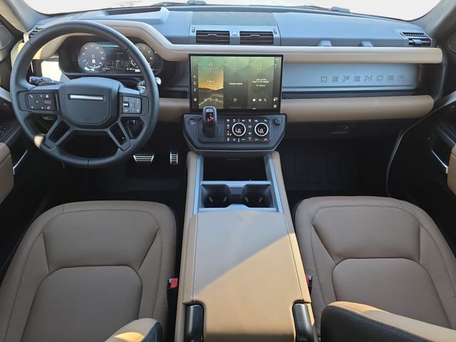 2026 Land Rover Defender V8 - Photo 9
