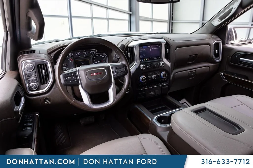 Used 2021 Silver GMC SLT image 16