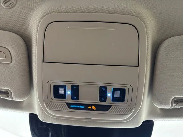 Used 2021 White Metallic Ford Limited image 15