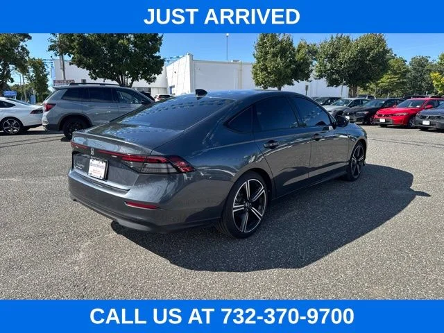 Used 2026  Honda SE image 4