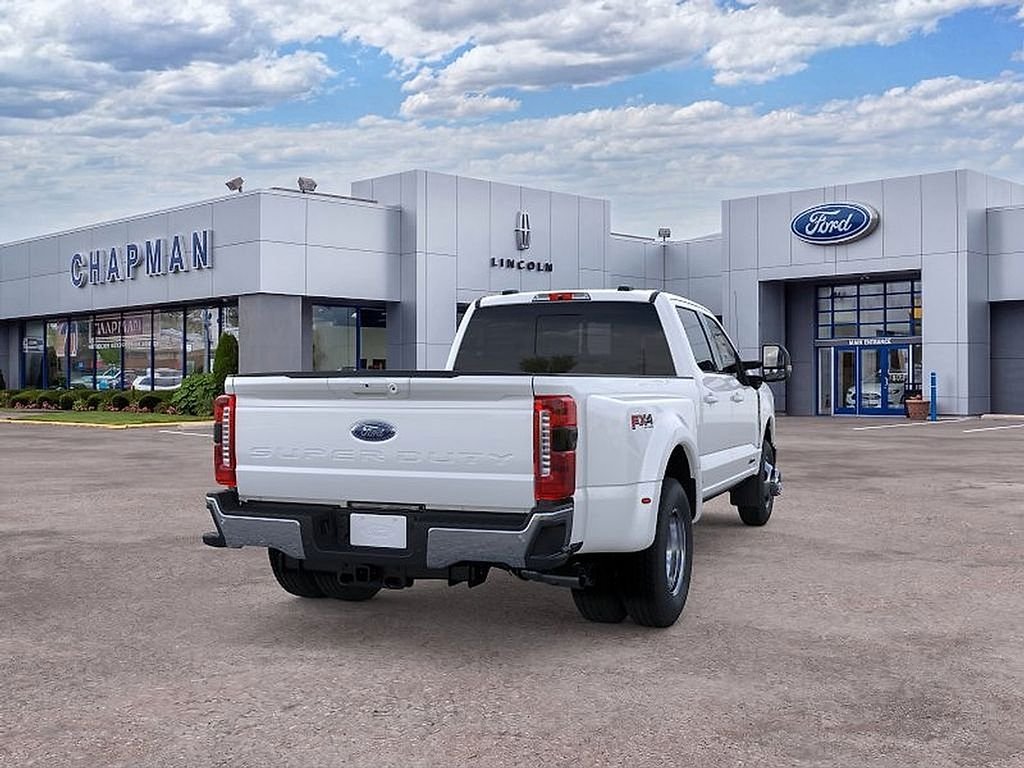 New 2026 Star White Metallic Tri-Coat Ford F-350® Lariat® image 8