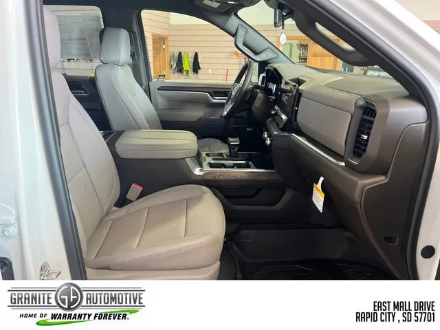 New 2026 Summit White GMC SLT image 36