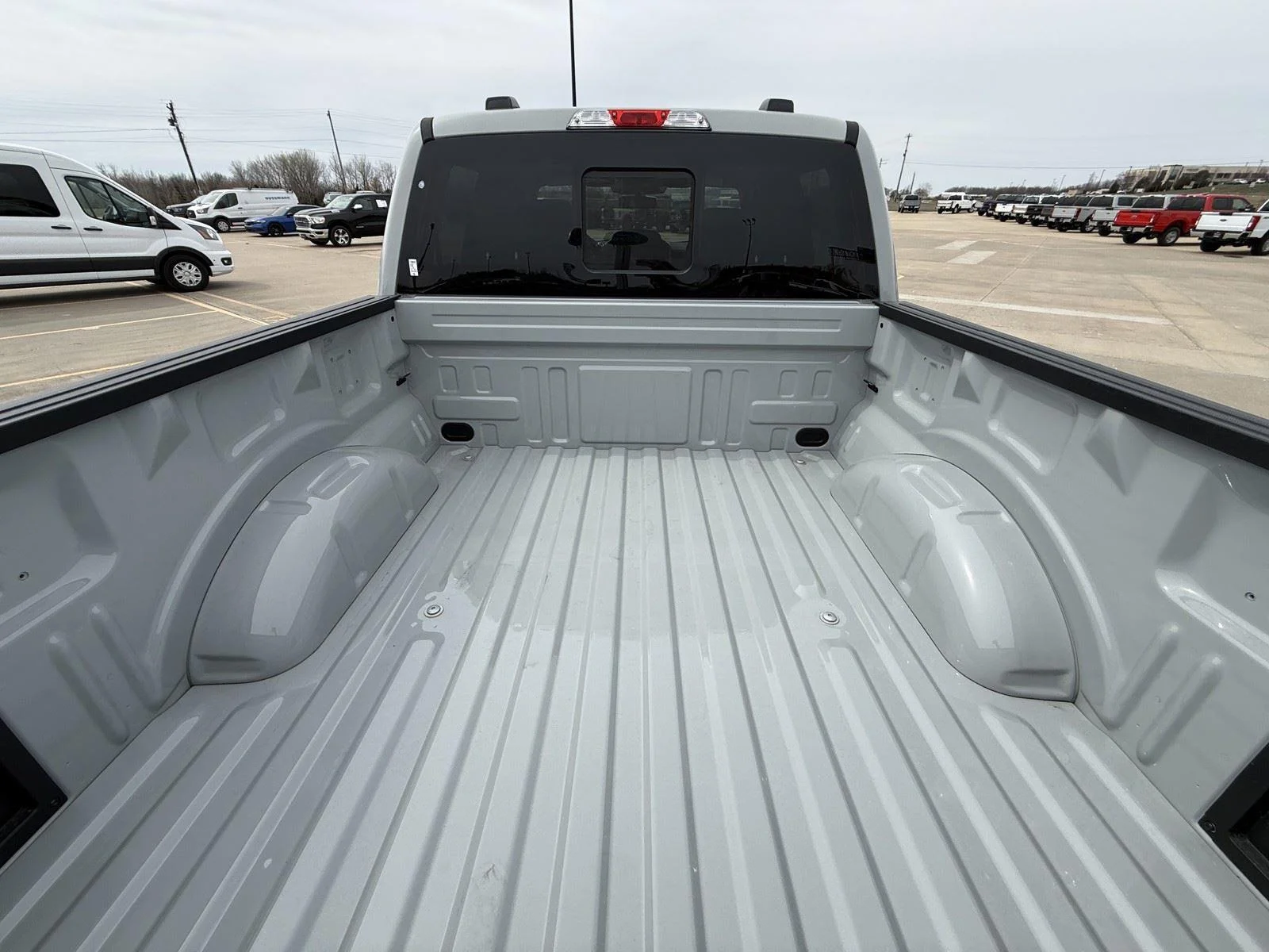 New 2026 Avalanche Ford XLT image 10