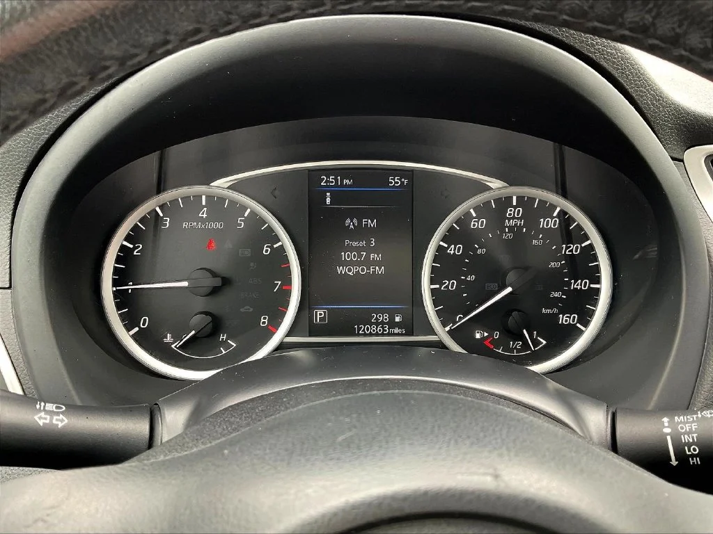Used 2019 Gun Metallic Nissan SV image 13