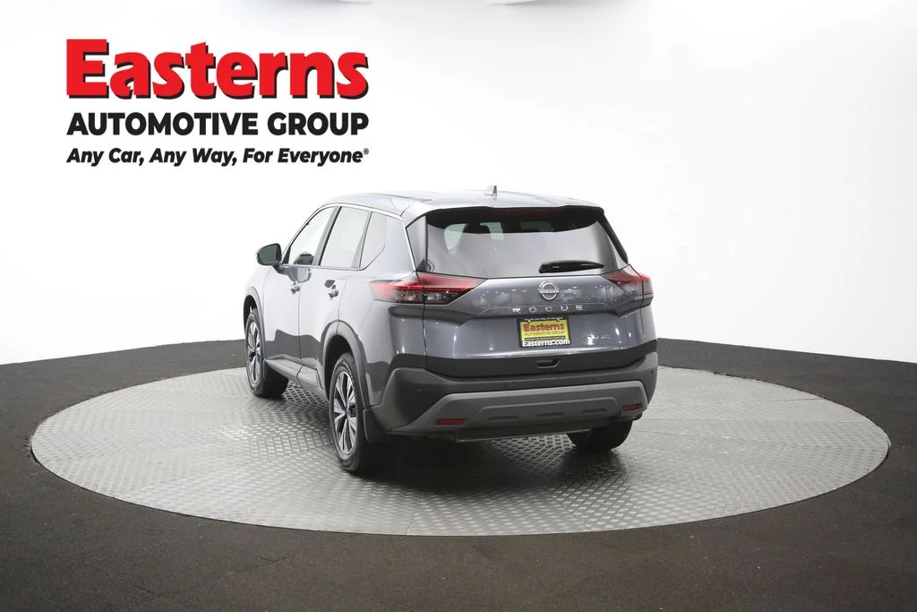 Used 2023 Gray Nissan SV image 61
