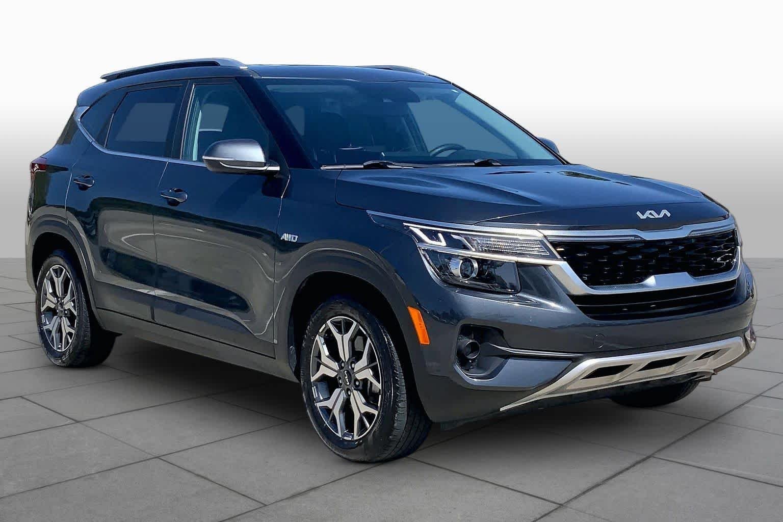 Used 2023 GRAY Kia EX image 3