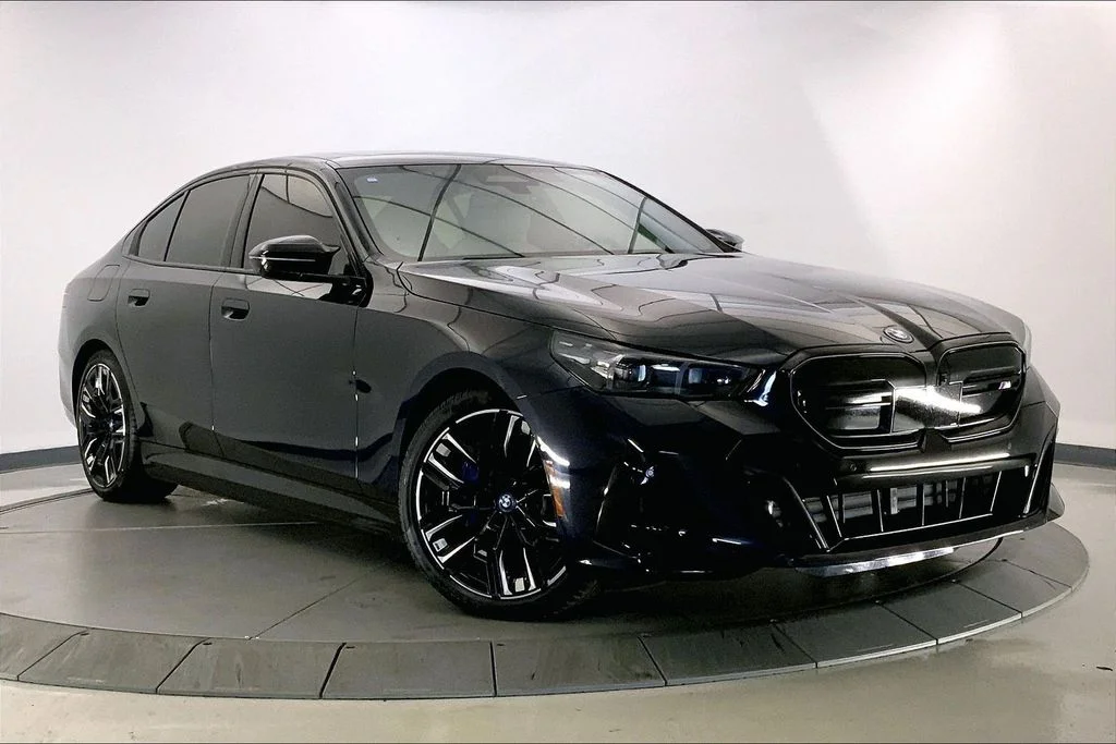 2024 BMW i5 M60 xDrive's photo
