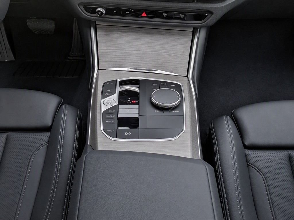 New 2026 Skyscraper Grey Metallic BMW 330i xDrive image 29