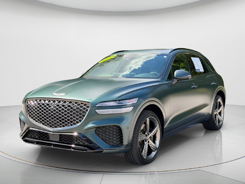 2024 GENESIS GV70 Standard