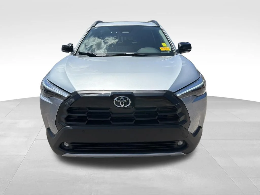 Used 2026 Silver Toyota XLE image 21