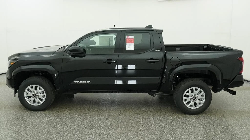New 2026 Black Toyota SR5 image 3