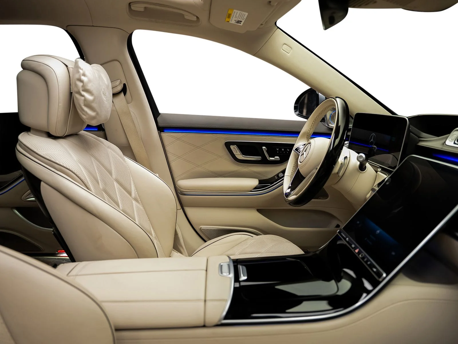 Used 2024 Silver Mercedes-Benz Maybach S 580 image 61