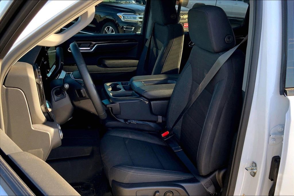 New 2024 GMC Sierra 1500 Elevation 4D Crew Cab