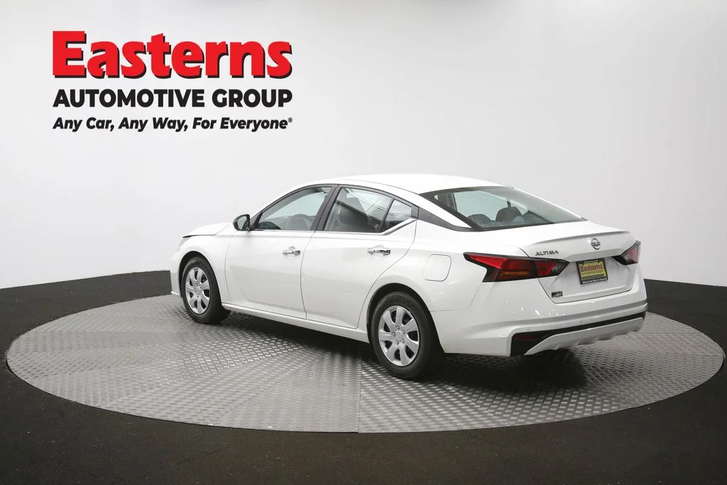 Used 2024 White Nissan 2.5 S image 62