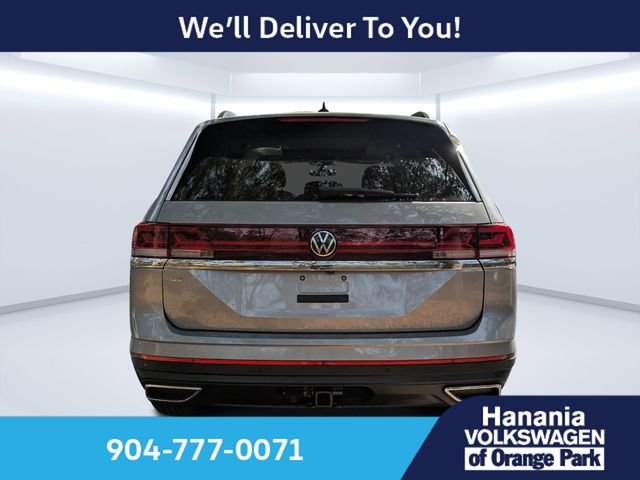 New 2026 Silver Volkswagen 2.0T SE w/Technology image 4