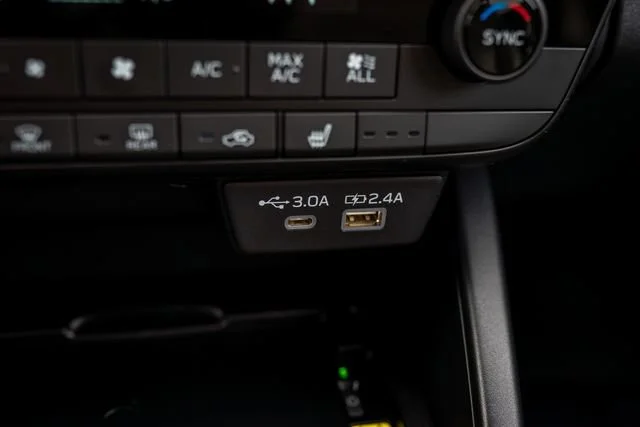New 2026 Ice Silver Metallic Subaru Premium image 36