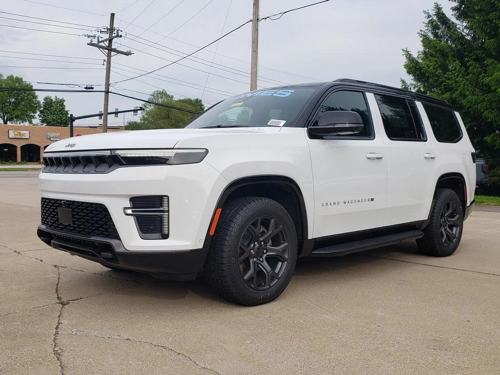 New 2026 Bright White Clear-Coat Exterior Paint Jeep Upland image 8