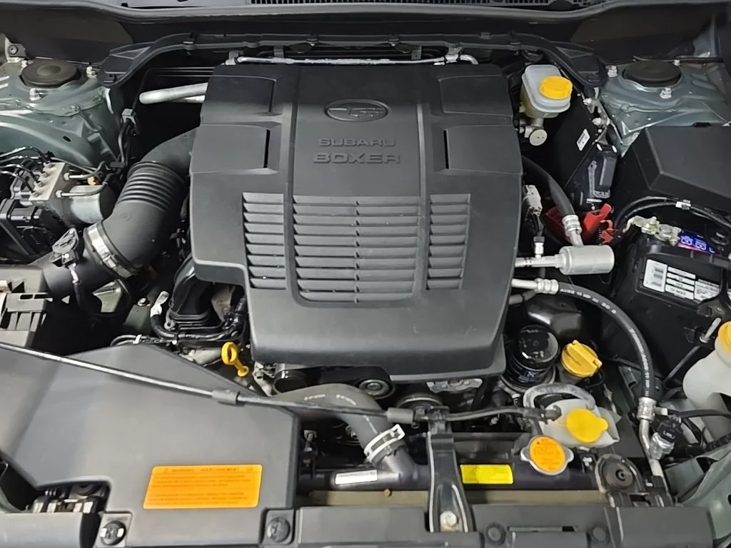 Used 2019 Jasper Green Metallic Subaru Limited image 13