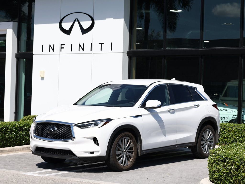 2025 INFINITI QX50 Pure
